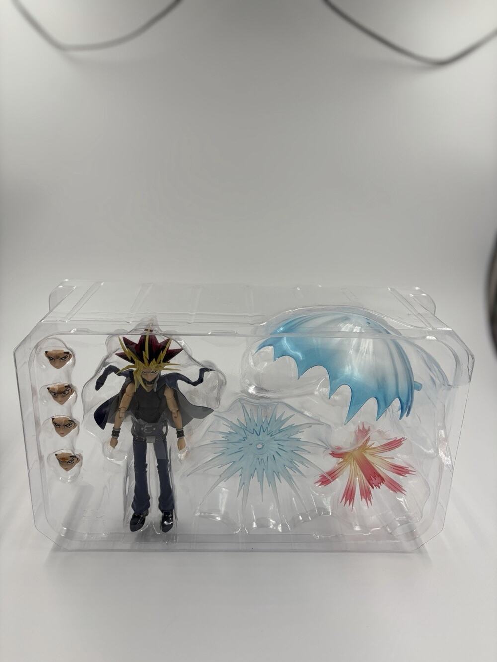 Bandai S.H. Figuarts Yami Yugi Yu-Gi-Oh! Duel Monsters Action Figure Open Box